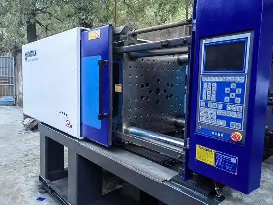 Machine d'injection plastique d'occasion Ma 2500 machines auxiliaires en plastique 250 tonnes à vendre moulage par injection plastique d'occasion