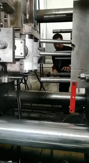 Moule de raccord de tuyau d'alimentation en plastique PVC/eau à 45 degrés